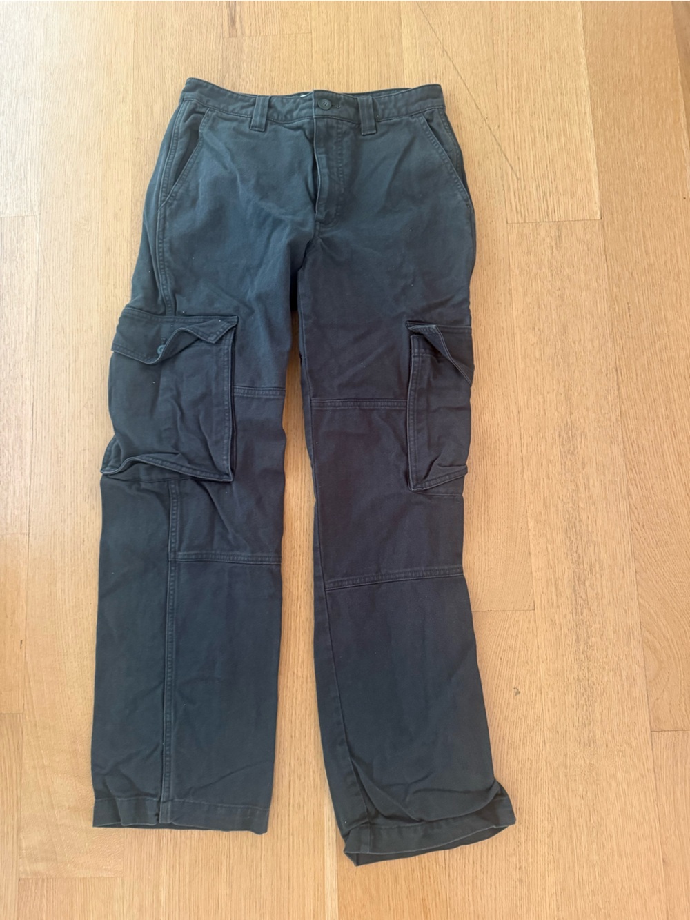 Aritzia Black Cargo Pants - Durable Utility Style